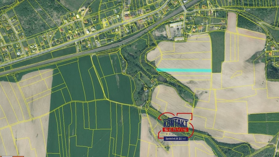 Prodej podílu 1/2 zemědělská půda, 28 481 m² - Rokycany