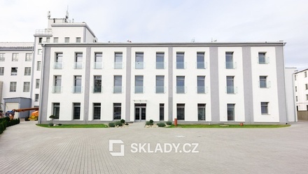 Pronájem skladu 850 m², Hrušovany u Brna