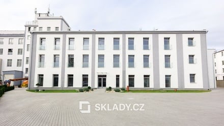Pronájem skladu 850 m², Hrušovany u Brna
