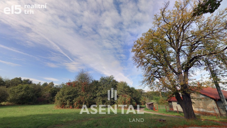 Prodej stavebního pozemku 1 377 m², Doubrava