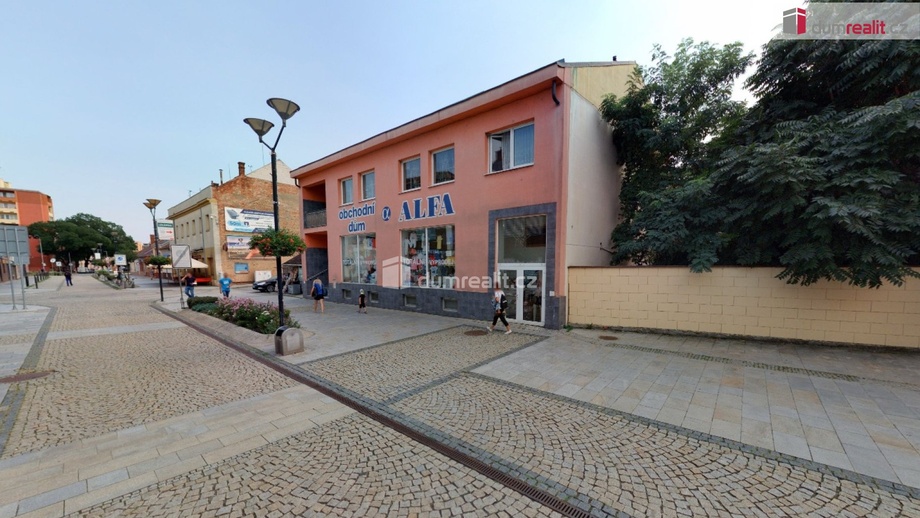 Pronájem obchodní prostory, 160 m² - Hodonín