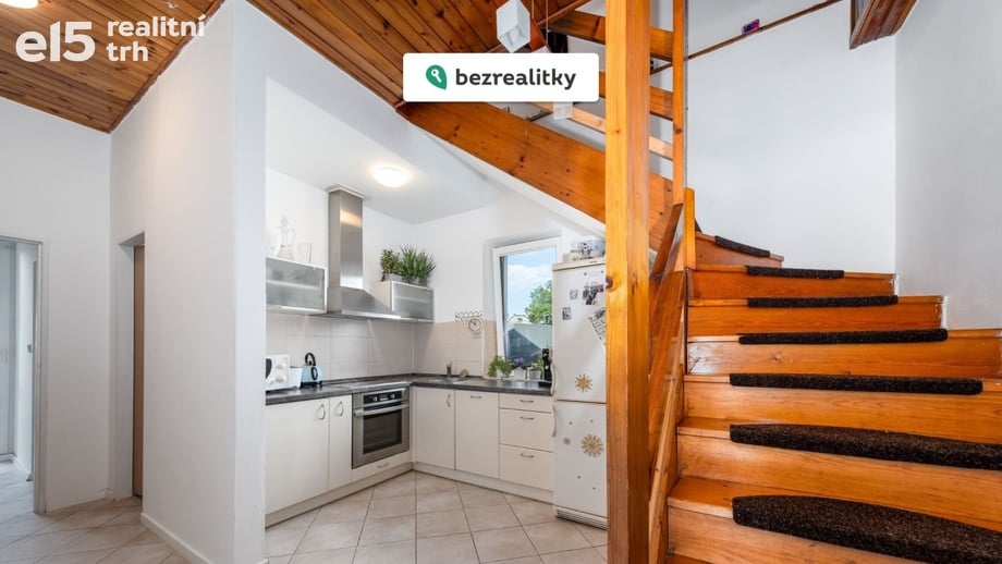 Prodej rodinného domu 190 m², Řevnice