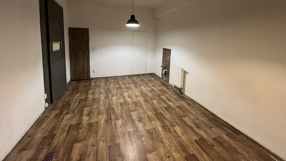 Pronájem obchodní prostory, 28 m² - Fulnek