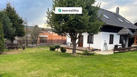 Prodej rodinného domu 244 m², Volary