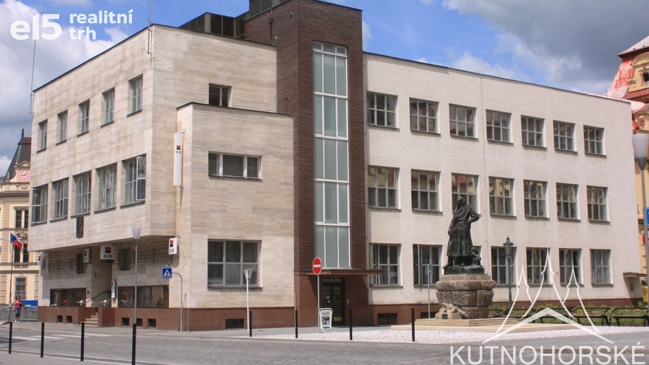 Pronájem kanceláře 13 m², Chrudim IV