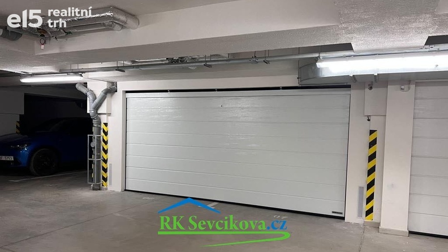Pronájem garáže, 25 m² - Brno - Žebětín