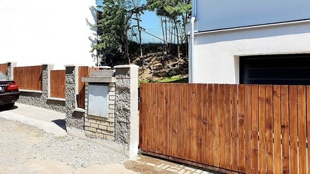 Prodej rodinného domu 239 m², Všestary
