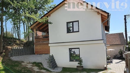 Prodej rodinného domu 239 m², Všestary
