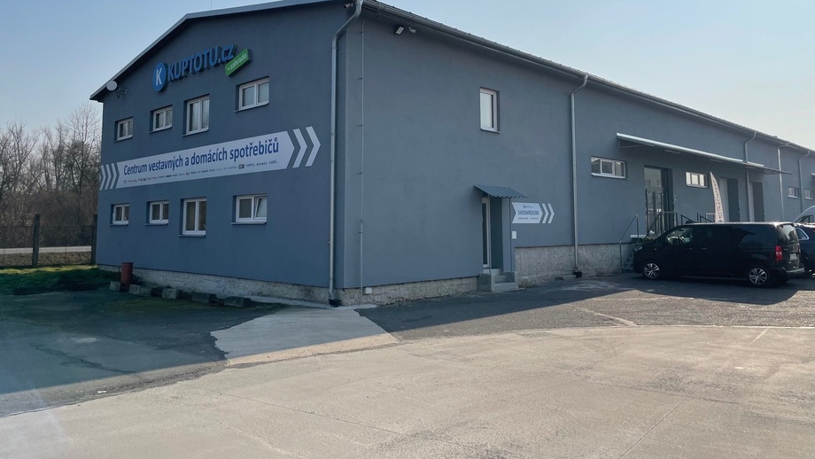 Pronájem skladu 1 654 m², Ostrava - Svinov