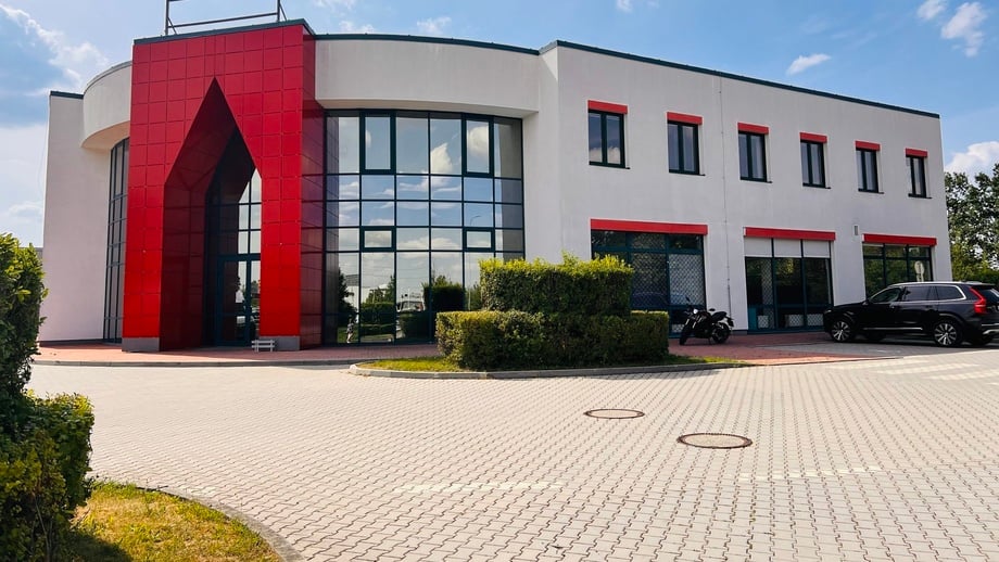 Pronájem obchodní prostory, 2 870 m² - Průhonice