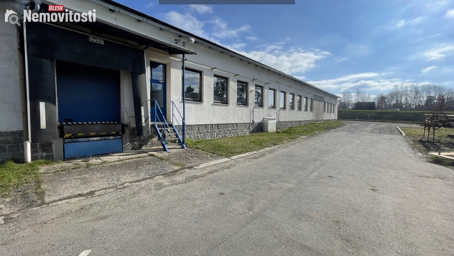 Pronájem skladu 1 050 m², Ždírec nad Doubravou