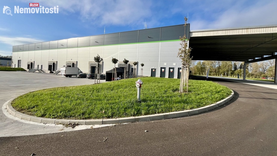 Pronájem skladu 4 600 m², Příšovice