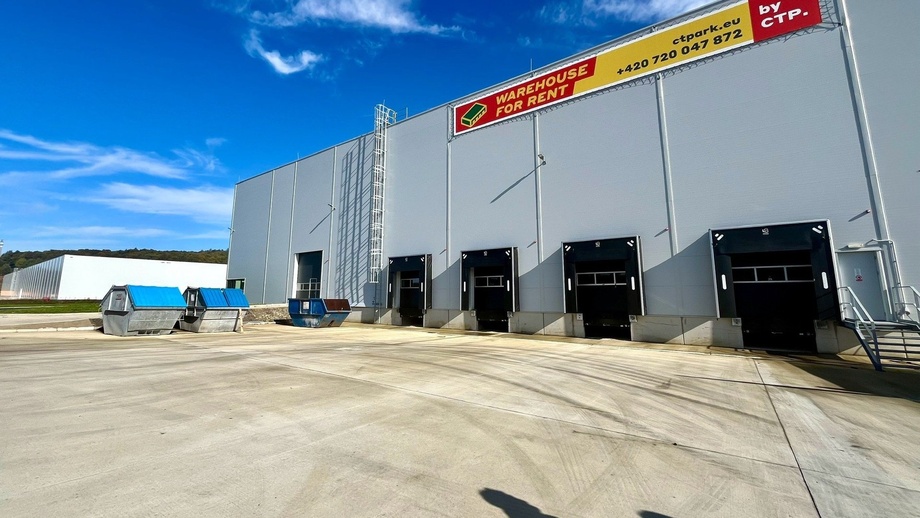 Pronájem skladu 18 682 m², Aš