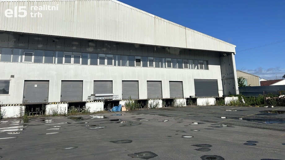 Pronájem skladu 4 726 m², Lysá nad Labem