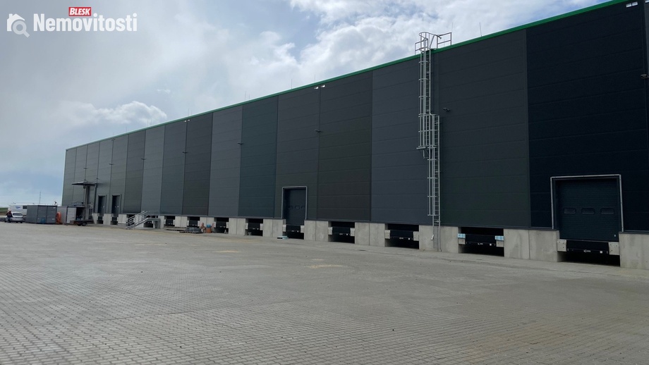 Pronájem skladu 2 304 m², Olomouc