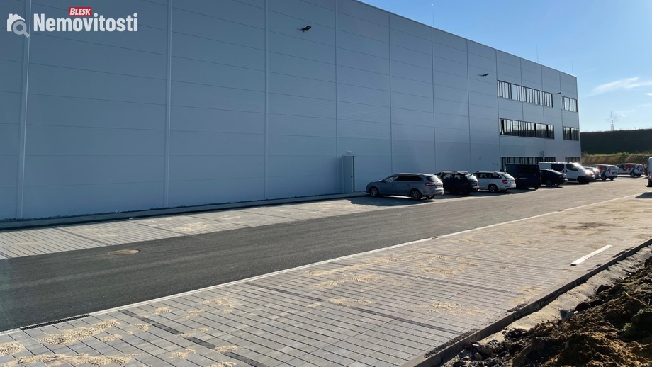 Pronájem skladu 7 461 m², Ostrava - Poruba