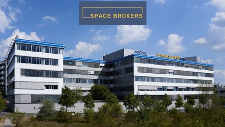 Pronájem kanceláře 550 m², Praha 5
