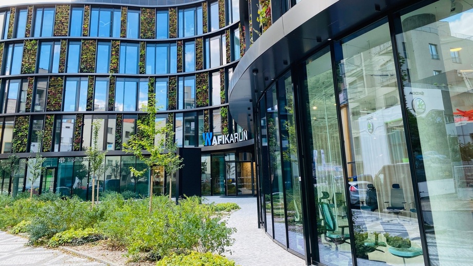 Pronájem kanceláře, 228 m² - Praha