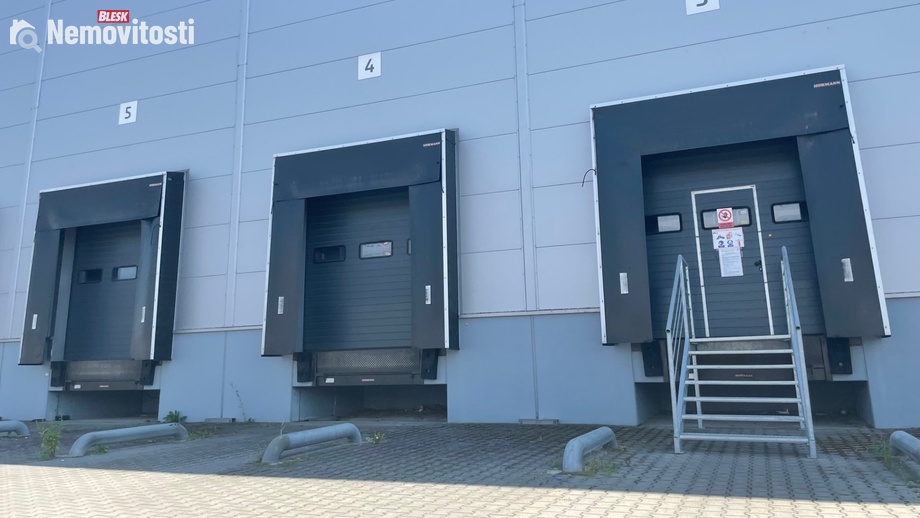Pronájem skladu 1 368 m², Olomouc - Nemilany