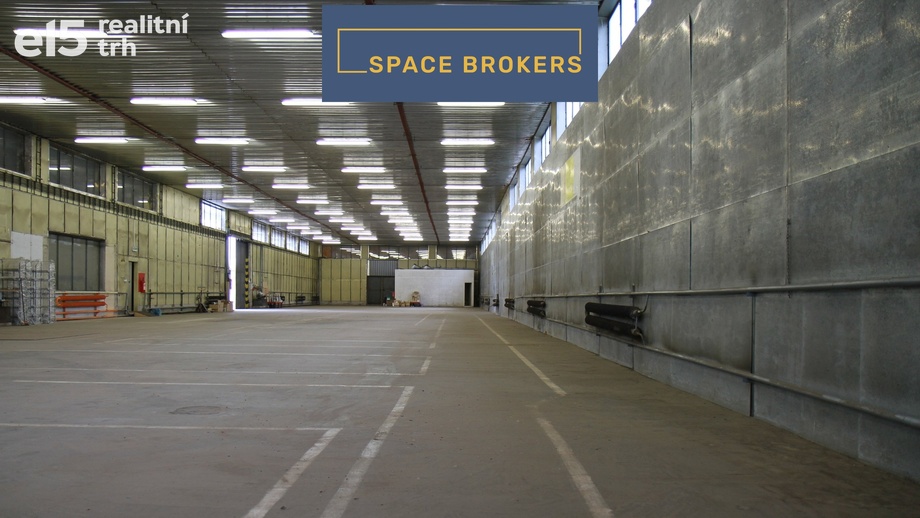 Pronájem skladu 1 200 m², Pardubice