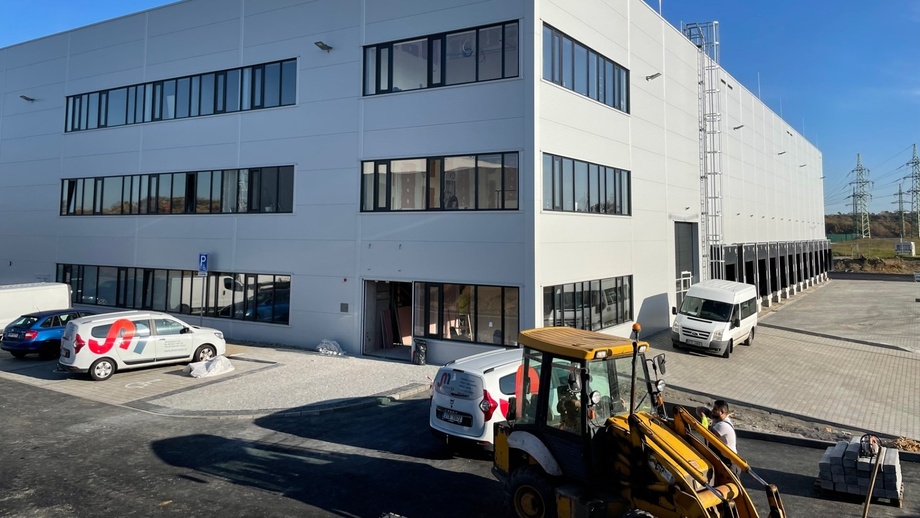Pronájem skladu 5 994 m², Ostrava - Poruba