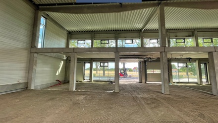Pronájem skladu 379 m², Hradec Králové