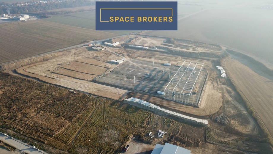 Pronájem sklady, 26 892 m² - Prešov