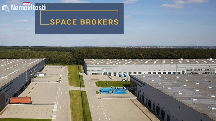 Pronájem skladu 27 888 m², Senec, Slovensko
