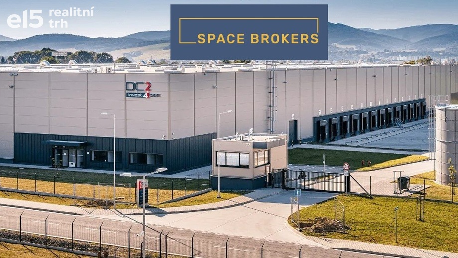 Pronájem sklady, 15 000 m² - Dubnica nad Váhom