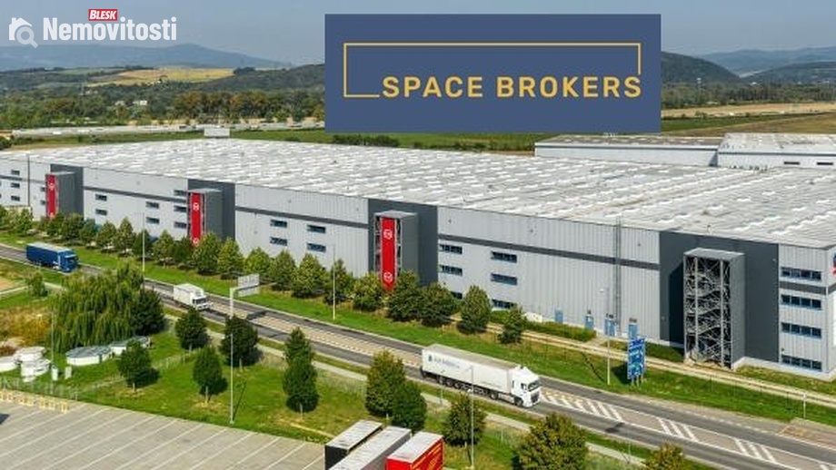 Pronájem skladu 20 730 m², Nové Mesto nad Váhom, Slovensko