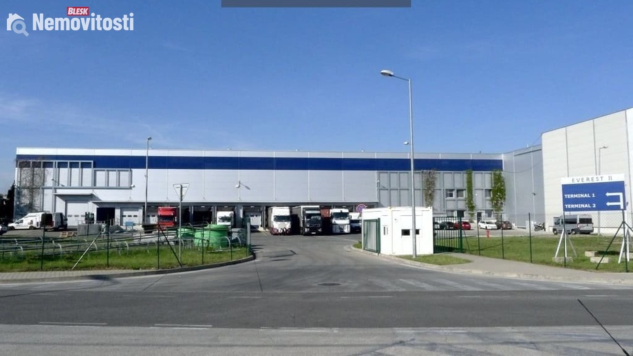 Pronájem skladu 6 570 m², Bratislava-Ružinov, Slovensko