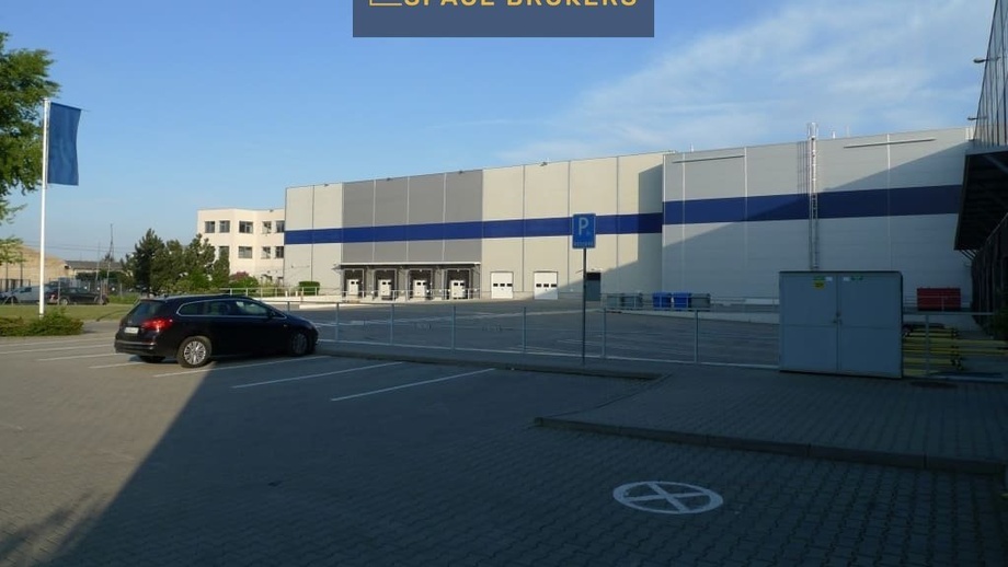 Pronájem sklady, 3 810 m² - Bratislava-Ružinov