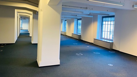 Pronájem kanceláře 620 m², Praha 7