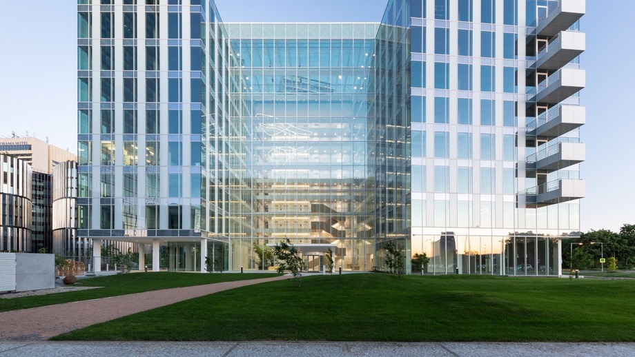 Pronájem kanceláře 445 m², Praha 4