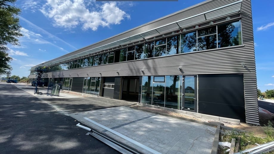 Pronájem sklady, 677 m² - Hradec Králové