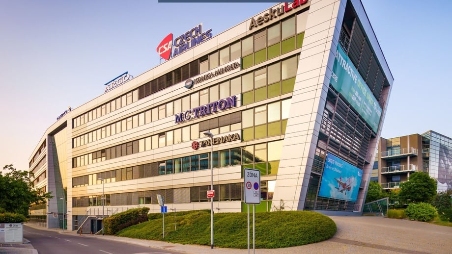 Pronájem kanceláře, 1 000 m² - Praha - Vokovice