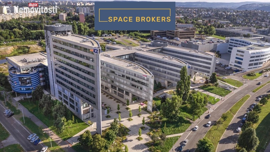 Pronájem kanceláře 2 500 m², Praha 4