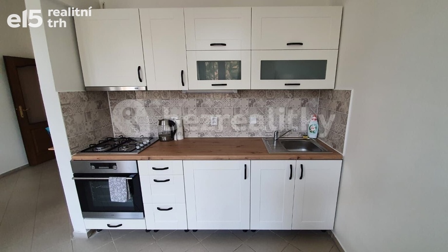 Prodej byty 2+1, 80 m² - Teplice