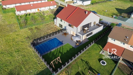 Prodej rodinného domu 222 m², Medlov