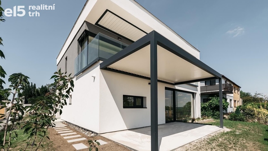 Prodej rodinné domy, 280 m² - Praha - Dolní Počernice