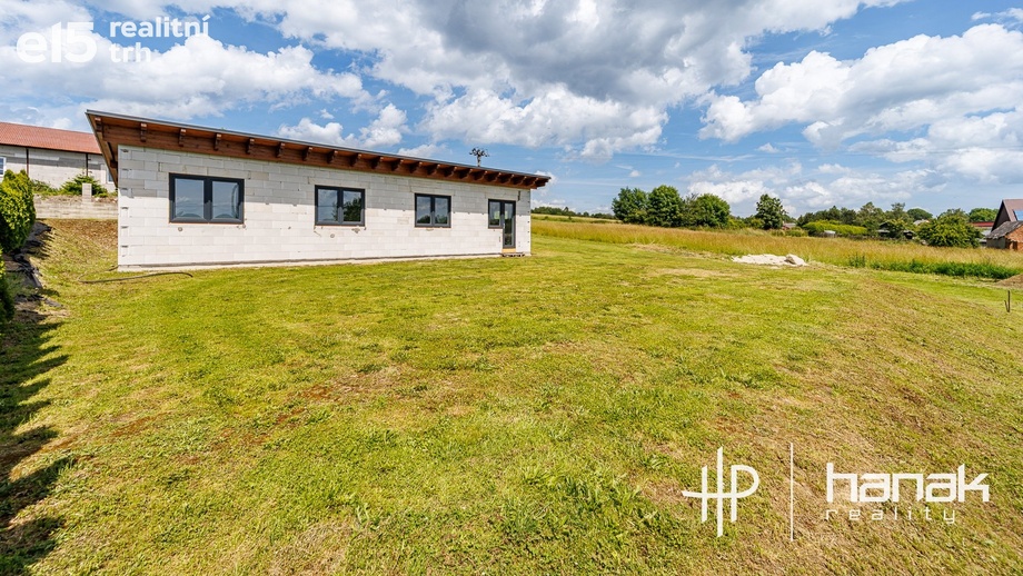 Prodej rodinné domy, 121 m² - Maletín