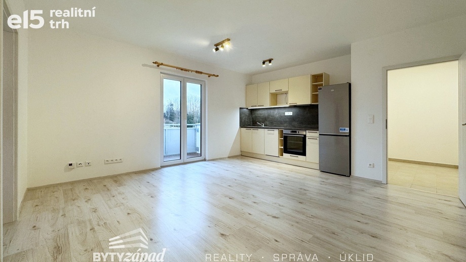 Pronájem byty 2+kk, 47 m² - Zbůch