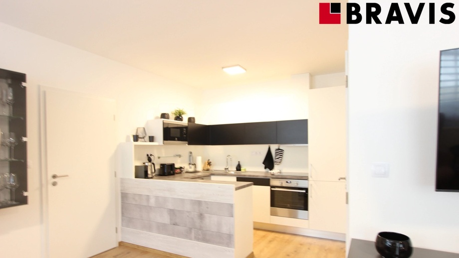 Pronájem bytu 2+kk 50 m², Slavkov u Brna