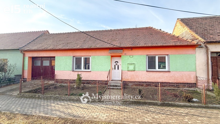 Prodej rodinné domy, 190 m² - Hodonice