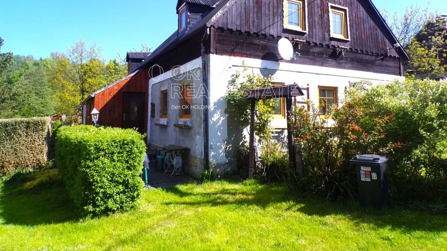 Prodej rodinné domy, 315 m² - Okrouhlá