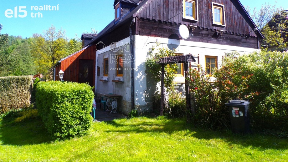 Prodej rodinné domy, 315 m² - Okrouhlá
