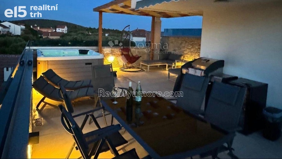Prodej byty 3+kk, 66 m² - Sukošan