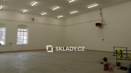 Pronájem skladu 500 m², Mladá Boleslav