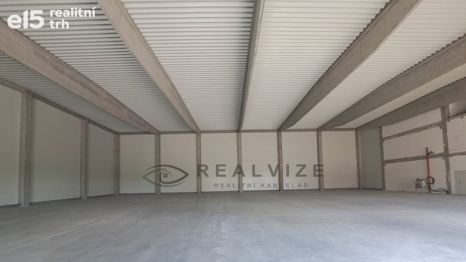 Pronájem skladu 580 m², Kamenný Újezd