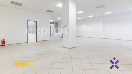 Pronájem obchodního prostoru 142 m², Uherský Brod